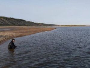 Спасатели нашли тело девочки, утонувшей на Еланке