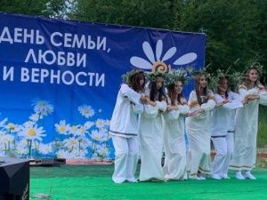 И смех, и грех — вот так и живём!