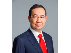 Айсен Николаев поздравляет с Днем профсоюзного работника