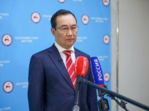 Айсен Николаев: При необходимости в районы на тушение пожаров будут направлены дополнительные силы