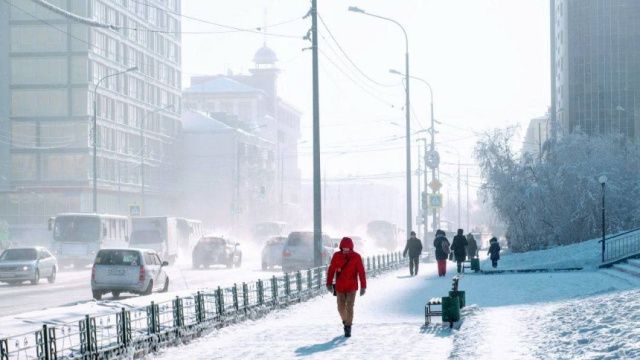 В Якутске предложили создать отдельную полосу для автобусов и внедрить бесплатный Wi-Fi на остановках
