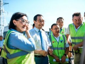 Айсен Николаев проконтролировал ремонт дорог в Якутске