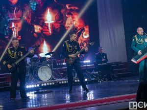 Государственные награды вручили воинам-якутянам на II Антифашистском форуме в Якутске