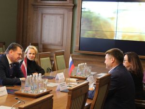 АК «ЖДЯ» рассматривает возможности  организации грузовых перевозок из Азии в Европу