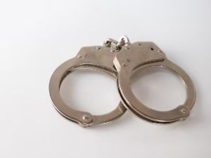 В Хангаласском районе женщина обокрала заснувшего мужчину