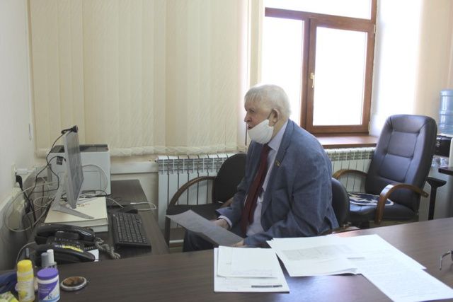 Коммунист Виктор Губарев провел правительственный час о продовольственном обеспечении арктической зоны