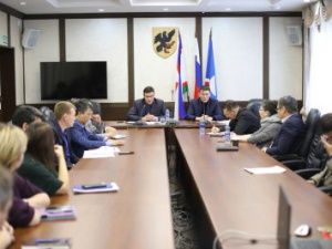 В Якутске разработают дорожную карту для решения мусорного вопроса