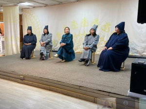 Сергей Местников провёл в Амге выездное заседание оргкомитета по подготовке и проведению Ысыаха Олонхо