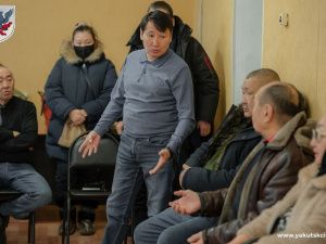 Власти Якутска провели приём граждан в СОНТ «Сатал»