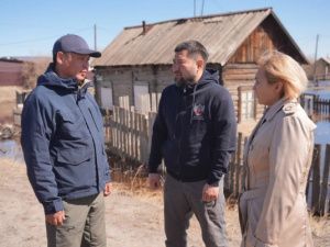 Паводок-2026: Евгений Григорьев провёл оперативные совещания в Кангалассах и Тулагино