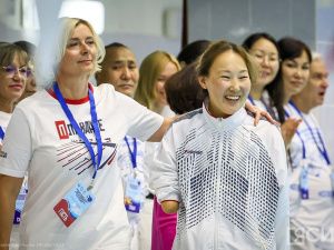 Анастасия Диодорова совершила золотой заплыв в Якутске перед сотнями зрителей