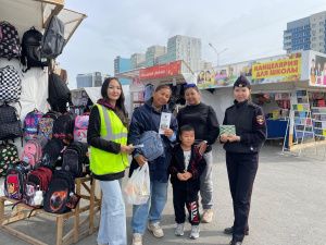 В Якутске школьникам рассказали о ПДД в рамках акции «Безопасный путь в школу»