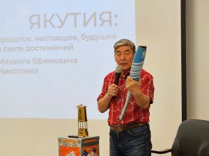 В SMART-библиотеке Якутска отметили День государственности вручением паспортов