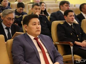 В Якутске с 65-летием поздравили руководителя Службы спасения республики Иннокентия Андросова