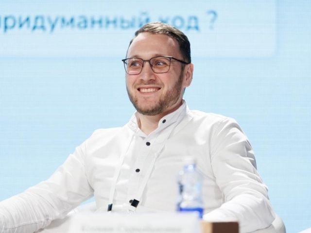 Два дела, один абсурд: Олекминск судится сам с собой, но денег на демократию так и не нашёл