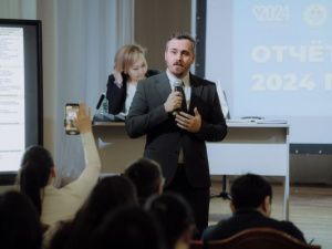 Жители Строительного округа положительно оценили отчет Окружной администрации Якутска