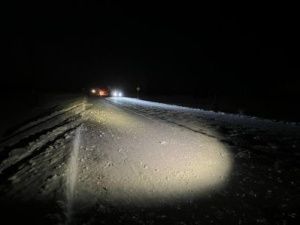 В Якутии пассажир выскочил из стоящего автомобиля и попал под колеса проезжавшей мимо иномарки