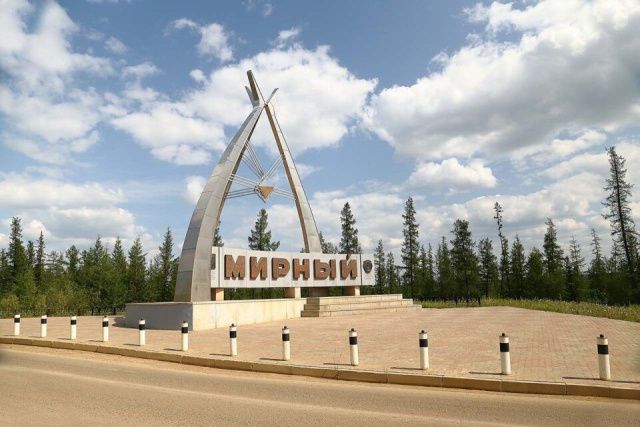 Срочно: Глава Якутии работает в Мирнинском районе