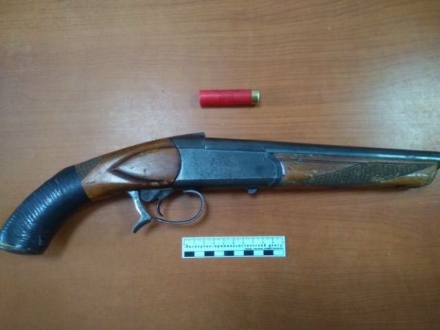В Якутии мужчина нашел ружье и сделал из него обрез