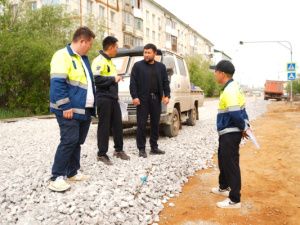В Якутске ведутся работы по капитальному ремонту на улице Бестужева-Марлинского