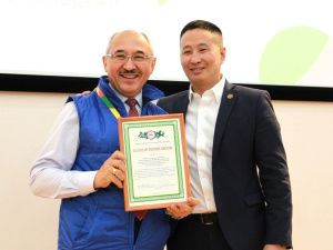 В Якутске наградили волонтеров и организаторов Всемирного фестиваля молодежи