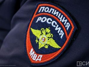 В Якутске задержан курьер мошенников, обманувший двух пенсионеров и нанимателей-аферистов