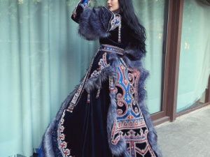 Модельер Августина Филиппова рассказала, как создавала наряд для Натальи Строевой