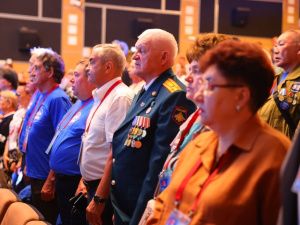 Глава Якутии наградил БАМовцев в честь полувекового юбилея начала строительства магистрали