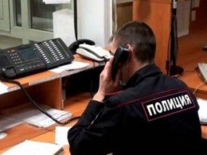 Житель Якутска приковал беременную женщину к кровати в своей квартире, ее крики о помощи услышали соседи