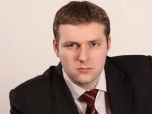 Точка зрения. Чем может закончиться противостояние главы Якутии и лидера КПРФ