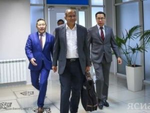 В Якутск прилетел посол Индии в РФ Панкадж Саран