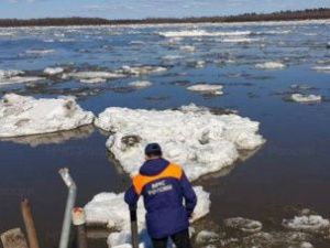 Паводок-2020: ледоход на Лене проходит по территории Кобяйского района