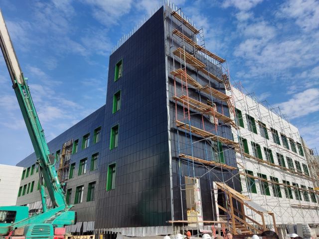 В Якутске проверили ход строительства новых образовательных учреждений