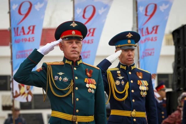 В Якутске на Площади Победы прошёл военно-патриотический парад в честь 81-й годовщины Победы