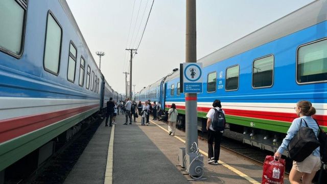 В июле в вагонах АО «АК «ЖДЯ» перевезено свыше 42 тысяч пассажиров