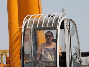 На грузовой станции жаркая пора! Но бригады «Ассоциации строителей АЯМ» справляются