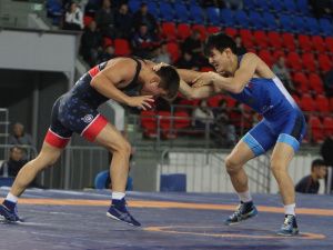 Восемь якутских борцов вышли в финал всероссийского турнира памяти Александра Крылова