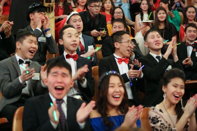 «Рассматриваются новые подходы по формату проведения Елки главы Якутии», — министр образования и науки республики