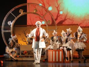 В Якутске представят комедию «Севильский цирюльник» на итальянском языке