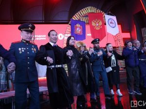 Песню про героический танковый экипаж «Алёша» исполнили на главной сцене выставки «Россия» в Москве