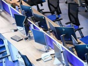 В России началась короткая рабочая неделя