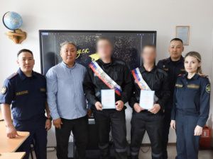 В УФСИН осужденным вручили аттестаты о среднем образовании