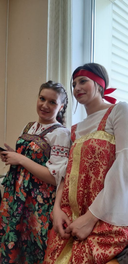 Праздничное настроение мужчины АК «Железные дороги Якутии»  унесли домой