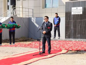 К памятнику Дмитрию Коркину возложили цветы в преддверии международного турнира