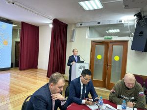 В Якутске дискуссионный клуб пригласил студентов на разговор о патриотизме и Родине