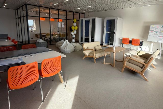 Благодаря президентскому нацпроекту предприниматель в Якутске открыла коворкинг-центр «Уран» 