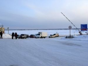 В Якутии продолжают открывать автозимники для движения транспорта