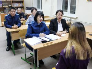 Уполномоченный по правам ребенка в Республике Саха (Якутия) Туйаара Васильева посетила следственный изолятор