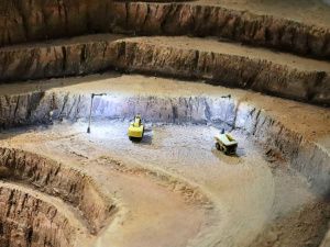 «Золото рядом»: в Якутске открылась выставка, посвященная драгоценному металлу