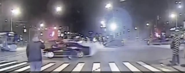 Водитель из Якутии устроил опасный дрифт в Санкт-Петербурге: Возбуждено уголовное дело